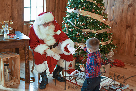 2018 Santa Mini_Aideyn-77