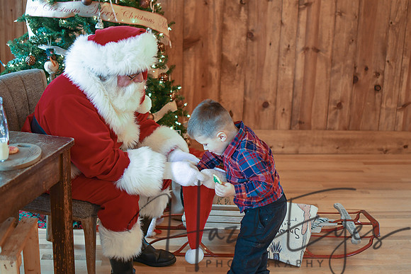 2018 Santa Mini_Aideyn-78