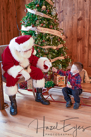 2018 Santa Mini_Aideyn-51