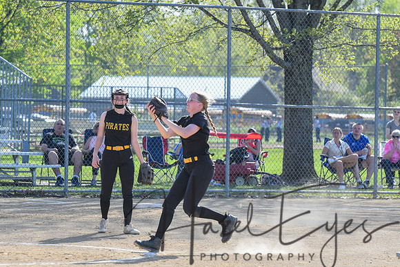 2022 SOFTBALL Varsity vs Blk River 05102022-69