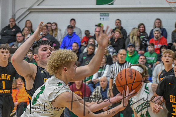 2021-2022 Basketball Boys Varsity vs Black River 01212022-40
