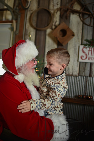 2023 Santa Experience - Dillon Family-57