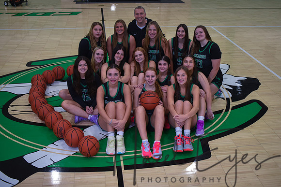 2023-2024 BB Media Day-01 Varsity-5