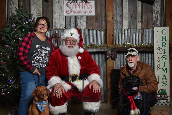 2023 Santa Pics at the Farm 12092023-9