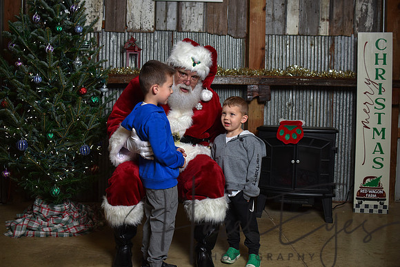 2023 Santa Pics at the Farm 12092023-40