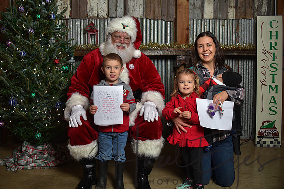 2023 Santa Pics at the Farm 12092023-52