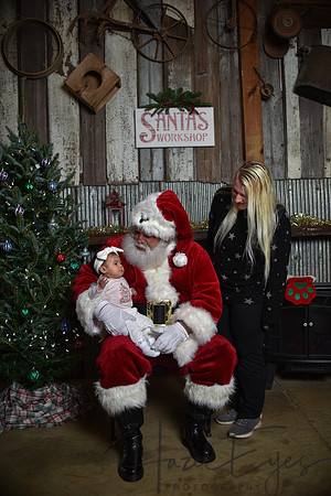 2023 Santa Pics at the Farm 12092023-68