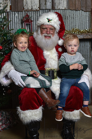 2023 Santa Pics at the Farm 12092023-74