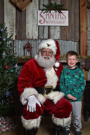 2023 Santa Pics at the Farm 12092023-105