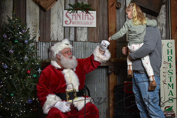 2023 Santa Pics at the Farm 12092023-111