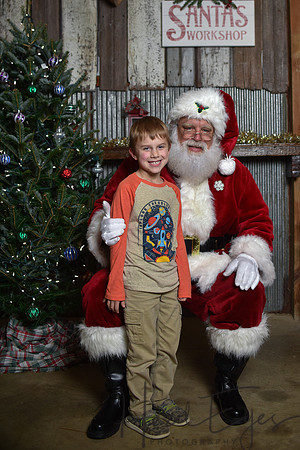 2023 Santa Pics at the Farm 12092023-116