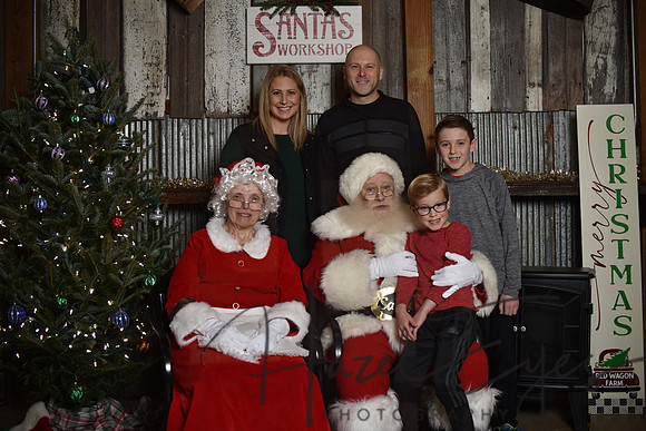 2023 Santa Pics at the Farm 12102023 -13
