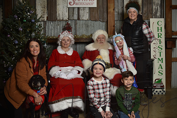 2023 Santa Pics at the Farm 12102023 -25