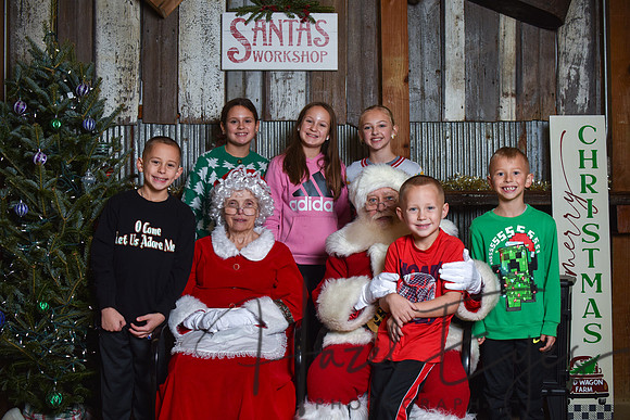 2023 Santa Pics at the Farm 12102023 -82