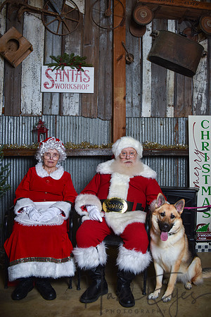 2023 Santa Pics at the Farm 12102023 -86