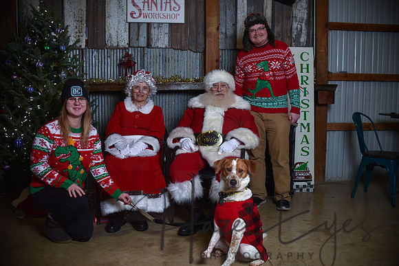 2023 Santa Pics at the Farm 12102023 -94