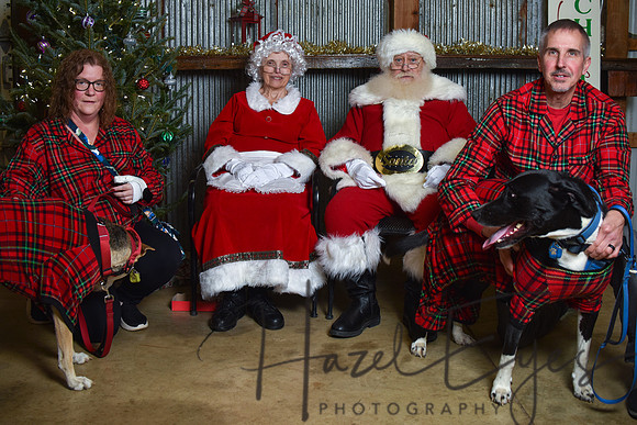 2023 Santa Pics at the Farm 12102023 -108