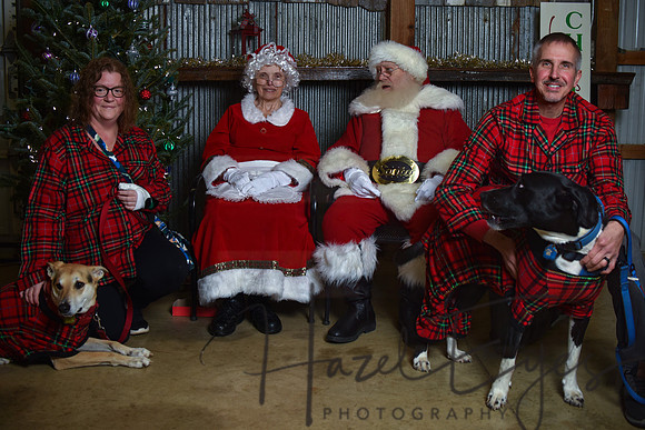 2023 Santa Pics at the Farm 12102023 -107