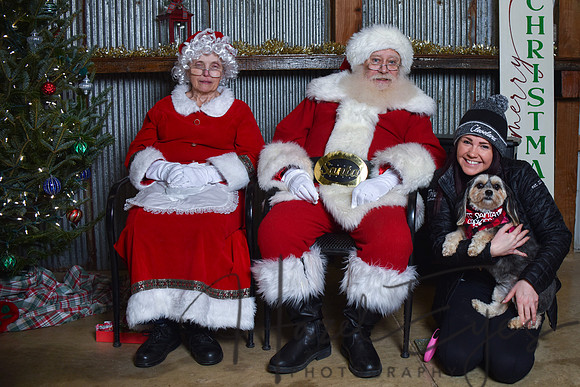 2023 Santa Pics at the Farm 12102023 -125