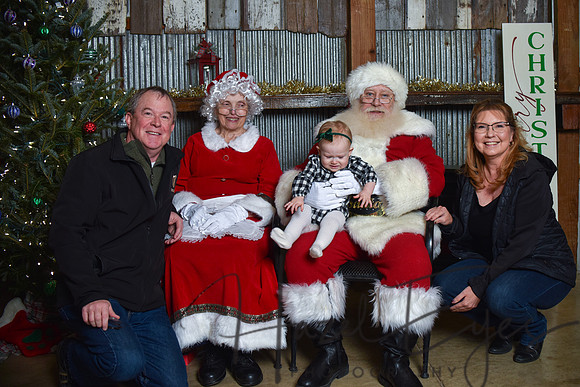 2023 Santa Pics at the Farm 12102023 -123