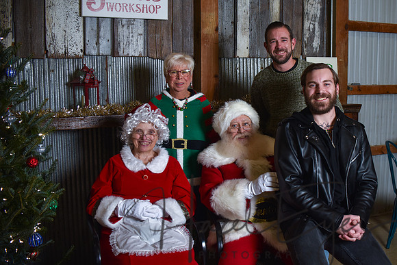 2023 Santa Pics at the Farm 12102023 -140