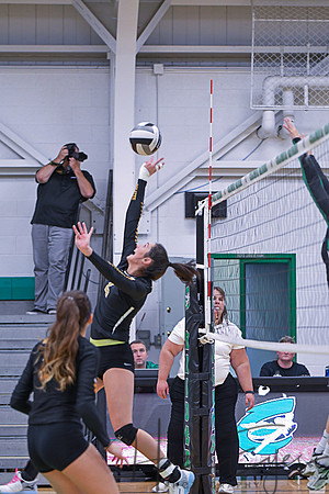2019 Volleyball vs Black River-11