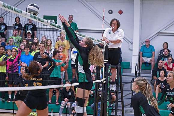 2019 Volleyball vs Black River-105