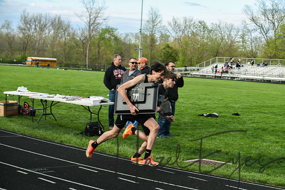 2025 Track Tri Meet Senior Night Relay-18