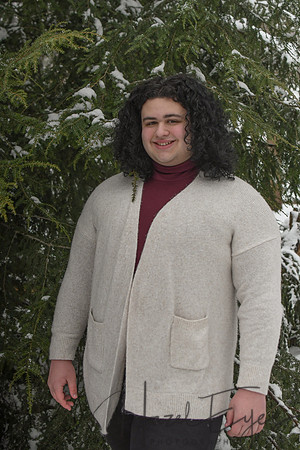 2020 SENIOR Noah-17