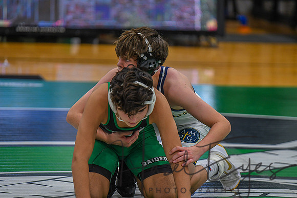 2021-2022 WRESTLING vs St Ignatius 12022021-32