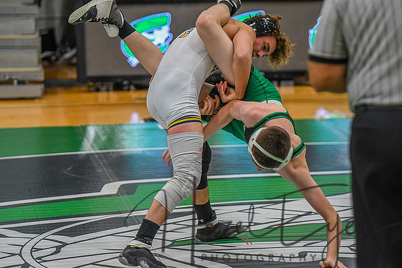 2021-2022 WRESTLING vs St Ignatius 12022021-36