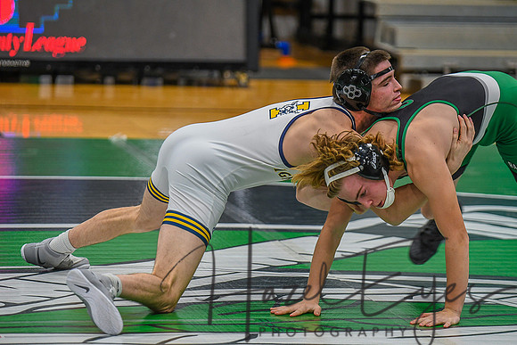 2021-2022 WRESTLING vs St Ignatius 12022021-37