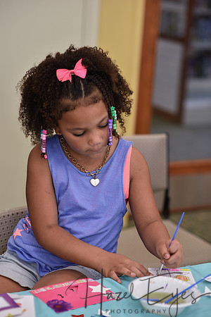 2024 Bee Kind Moms Day Frames-11