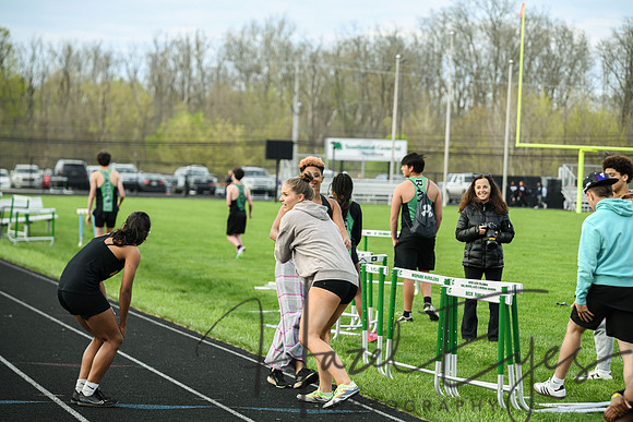 2025 Track Tri Meet Senior Night Relay-122