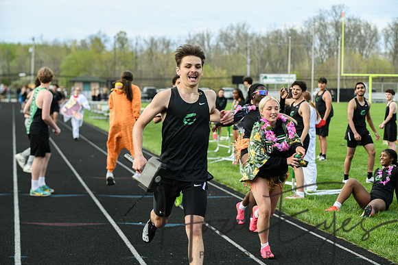 2025 Track Tri Meet Senior Night Relay-114
