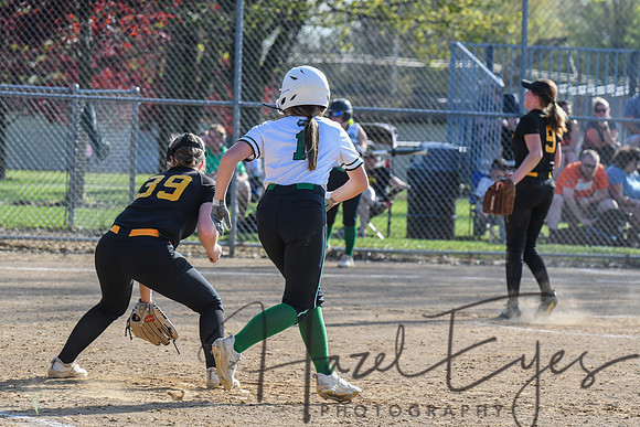 2022 SOFTBALL Varsity vs Blk River 05102022-78