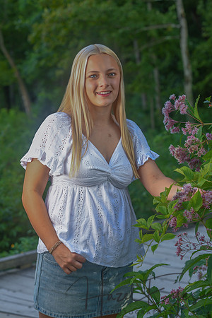 2026 SENIOR Madelyn Egli-9