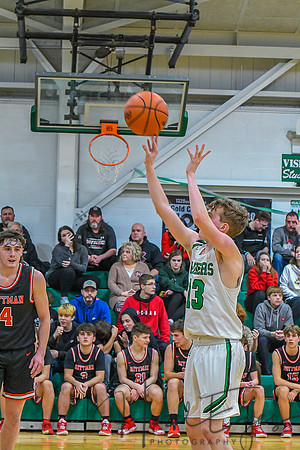 2021-2022 Basketball Boys Varsity vs Rittman 01252022-131