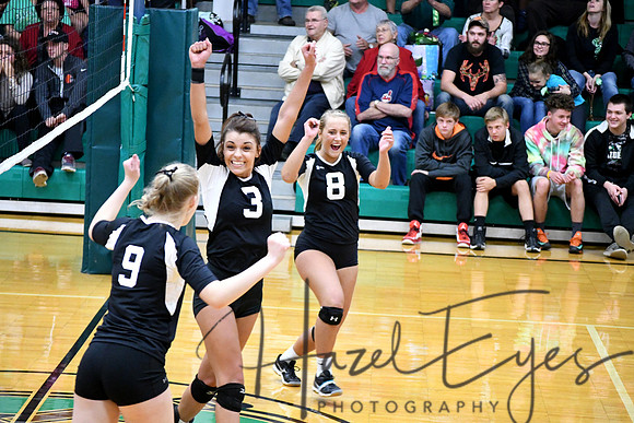 Volleyball vs LW 27
