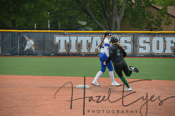 2025 SOFTBALL Districts vs Independence05232025-146