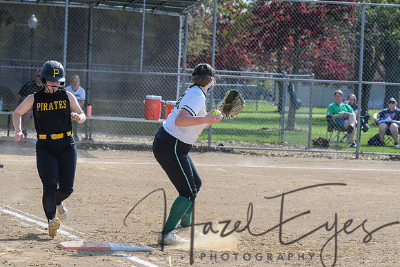 2022 SOFTBALL Varsity vs Blk River 05102022-23