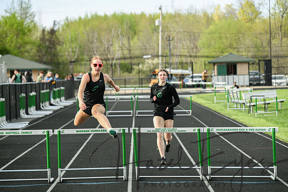 2025 Track Tri Meet Oberlin Blk River-47