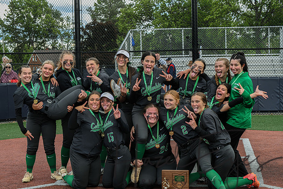 2025 SOFTBALL Districts vs Independence05232025-291