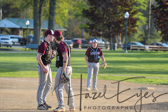 2022 BASEBALL Varsity vs Wellington 05122022-162