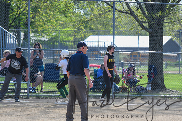 2022 SOFTBALL Varsity vs Blk River 05102022-36