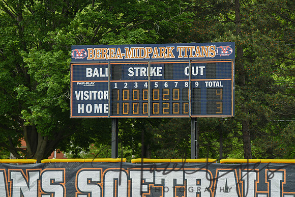 2025 SOFTBALL Districts vs Independence05232025-236