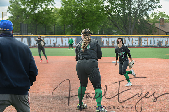 2025 SOFTBALL Districts vs Independence05232025-140