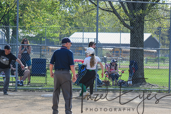 2022 SOFTBALL Varsity vs Blk River 05102022-35