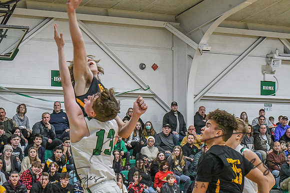 2021-2022 Basketball Boys Varsity vs Black River 01212022-104
