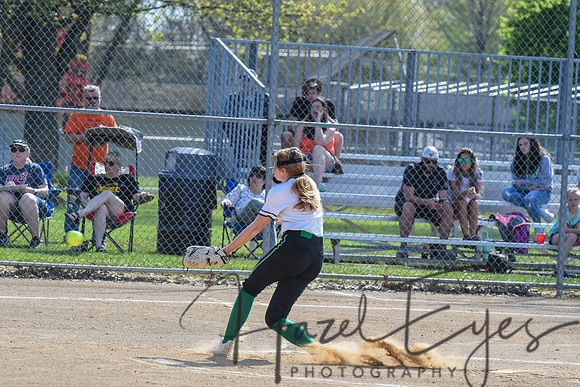 2022 SOFTBALL Varsity vs Blk River 05102022-15